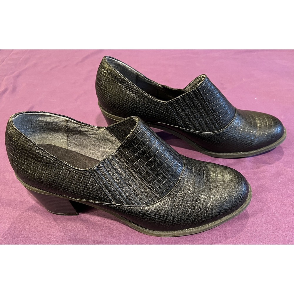 Relativity Regabi‎ Black Shoes Heel Women's Size 11M NWOT
